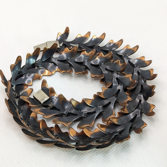 Mid Century Modern Modernist Copper Cascading Leaves Necklace - Picture 8 of 10